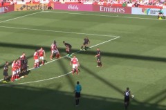 阿莫林完全懵了：曼联掉到第14，两大新援都没用，彻底哑火