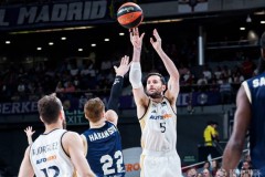 贝林厄姆单赛季关键传球超莫德里奇，成皇马中场新星